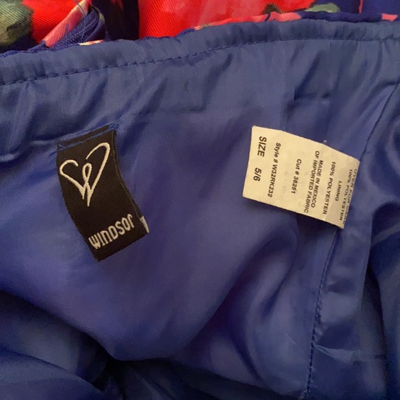 Floral Satin Party Dress👗 - Picture 5 of 5